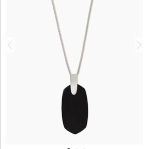 NWT Kendra Scott black Inez necklace pendant